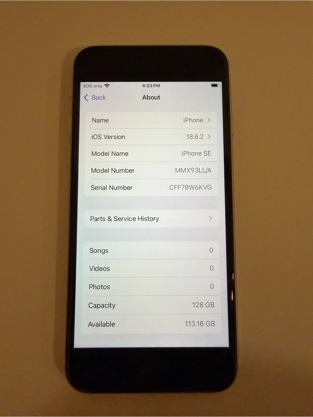 Apple iPhone SE 3rd Gen Black - Unlocked 128GB with Lightning Cable